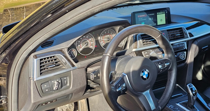 BMW Seria 3 cena 92000 przebieg: 88000, rok produkcji 2017 z Pisz małe 67